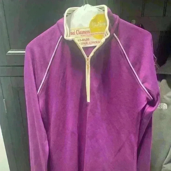 Clover Woman’s 1/4 zip - Picture 1 of 5